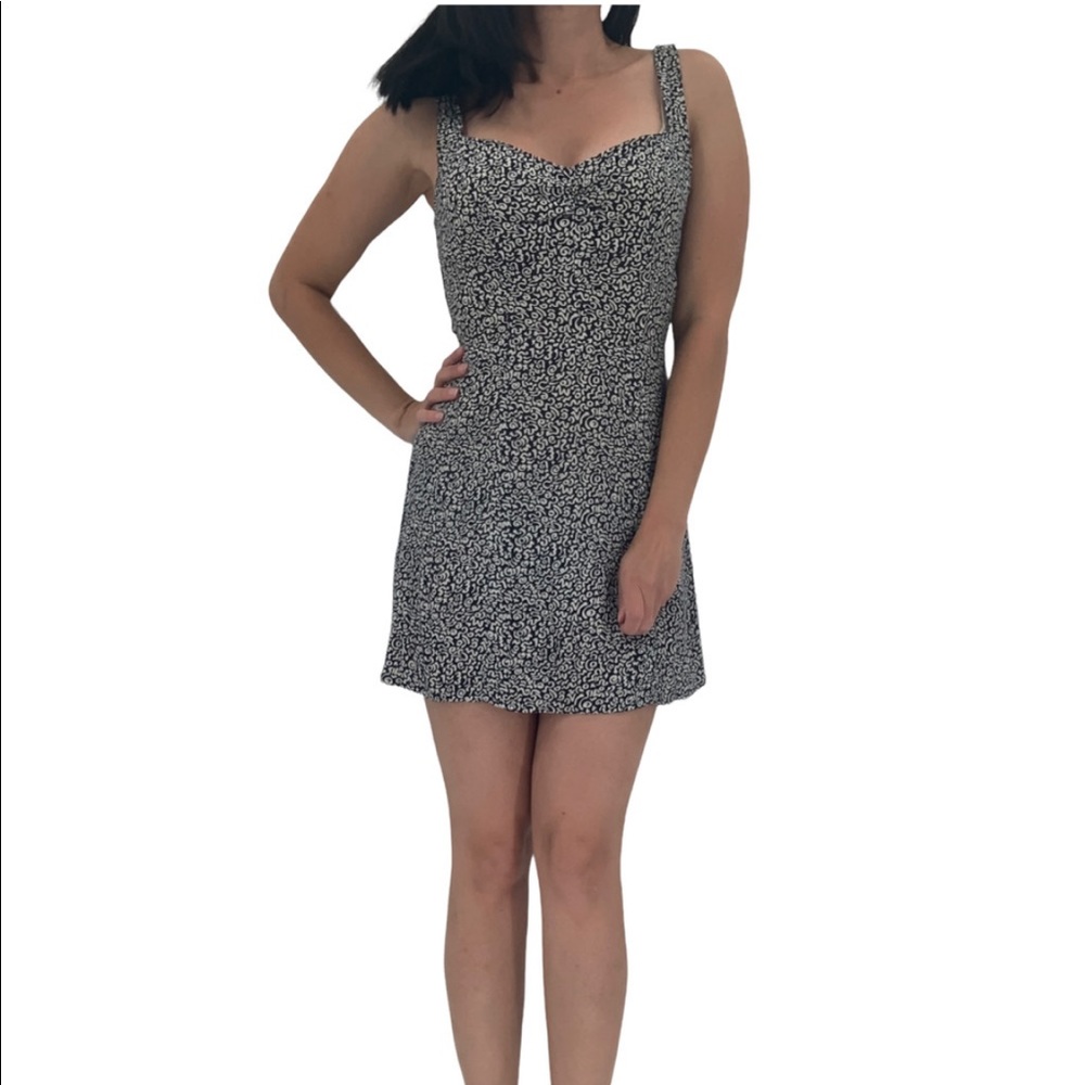 REFORMATION Mini Dress Size 4 Fit and Flare Dark Navy Blue Cream Graphic Print